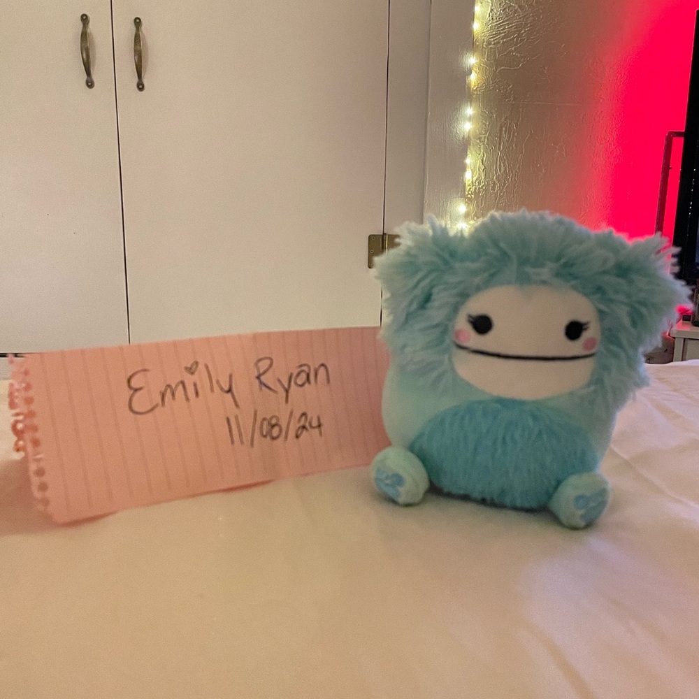 5” Joelle the Blue Bigfoot KellyToy Squishmallows Sassy Squad plush toy 2021